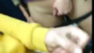 뜨거운 빠는 젊은 여자에 브래지어