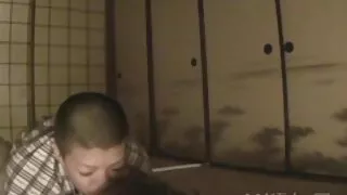 왜 일에 늦었 니? 그냥 빌어 먹