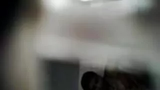 금발을 가진 닭은 항상 행복을 줄 항문